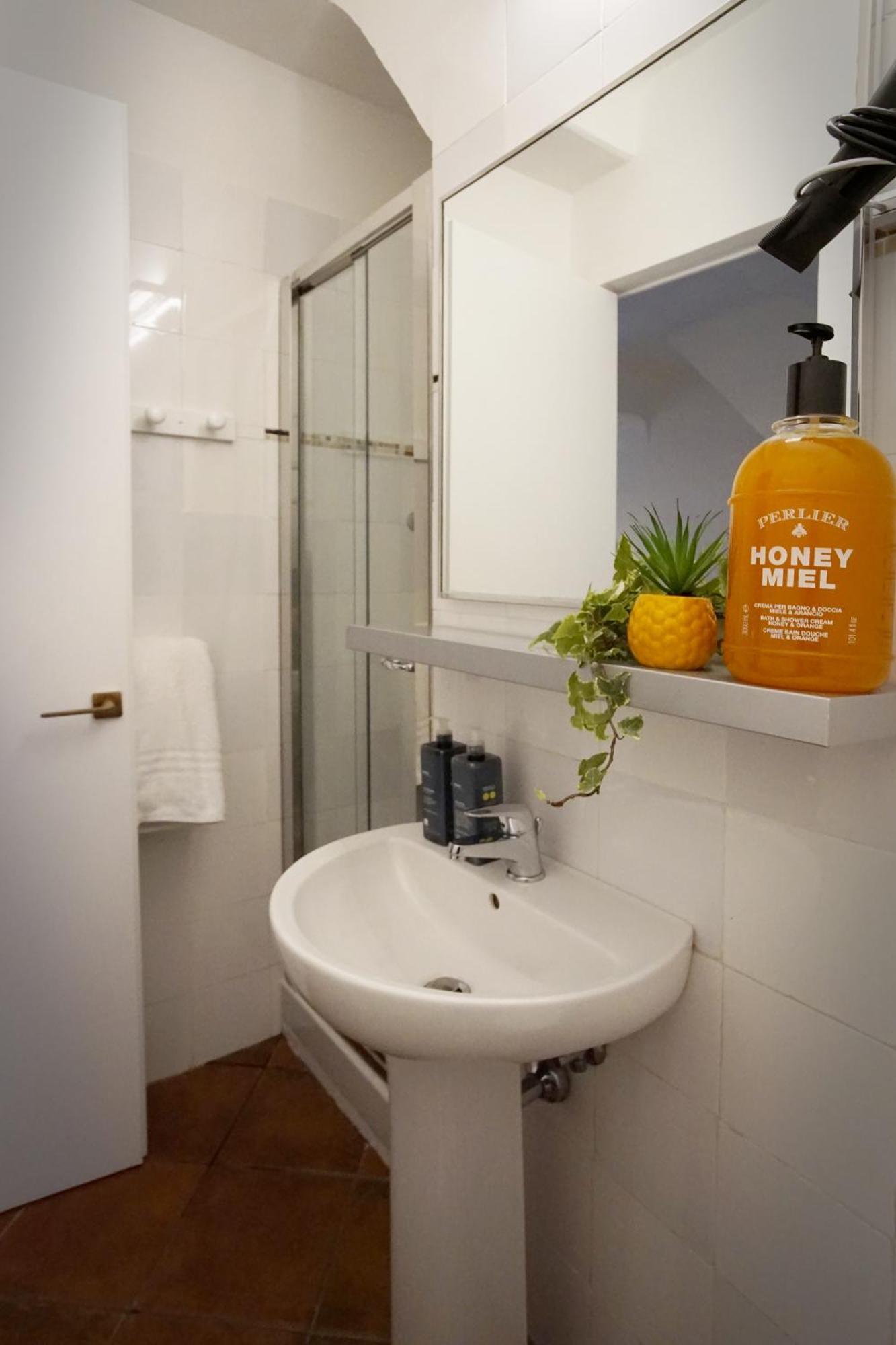 Da Baranin B&B And Apartment Манарола Екстериор снимка